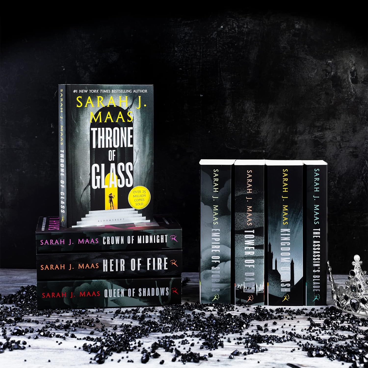 Throne of Glass: From the # 1 Sunday Times best-selling author of A Court of Thorns and Roses - The English Bookshop Kuwait