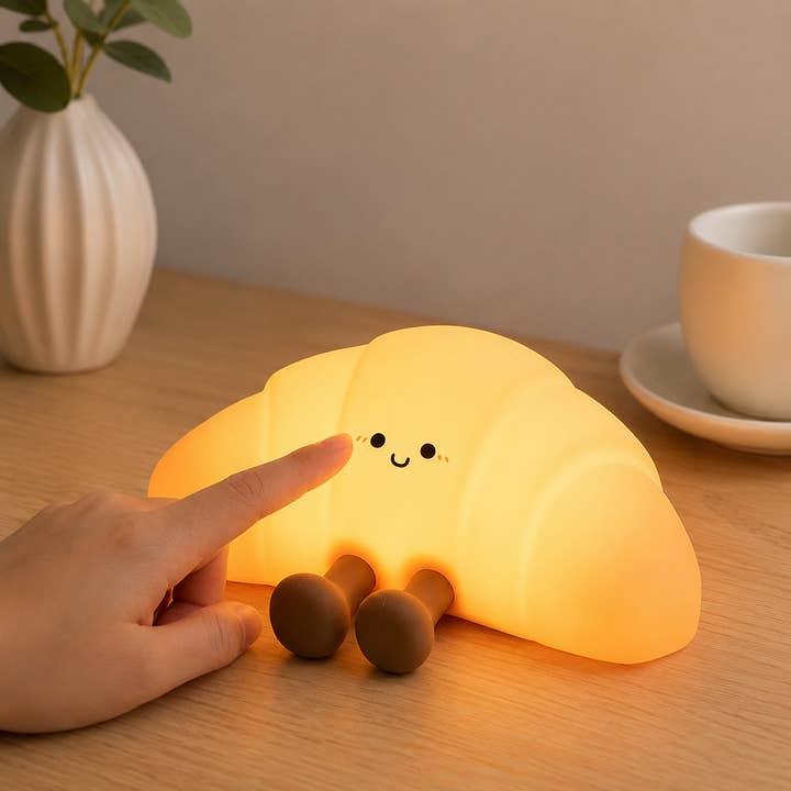 huemabe rechargeable silicone croissant night light